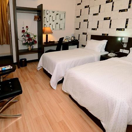 Hotel Tebrau Ct Johor Bahru Exterior photo
