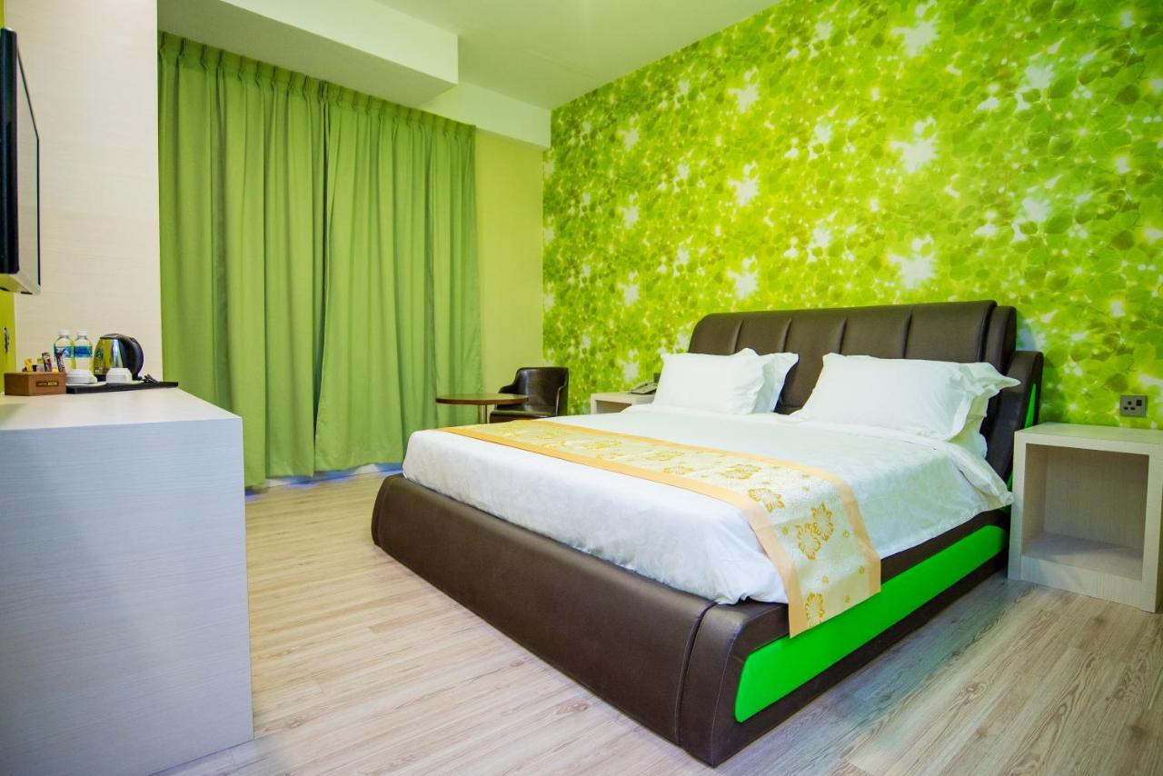 Hotel Tebrau Ct Johor Bahru Exterior photo